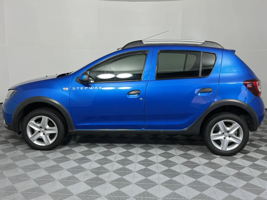 Used 2015 Renault Sandero 66kW turbo Expression - WeBuyCars Montana Used 2015 Renault Sandero 66kW turbo Expression - WeBuyCars Montana