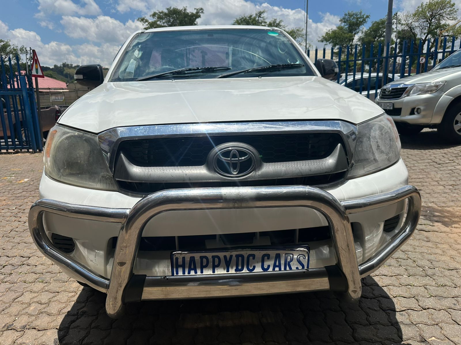 Used 2011 Toyota Hilux 2.7 single cab S