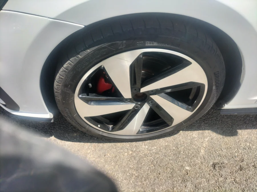 Used 2018 Volkswagen Golf GTI auto - Wariz Auto Used 2018 Volkswagen Golf GTI auto - Wariz Auto