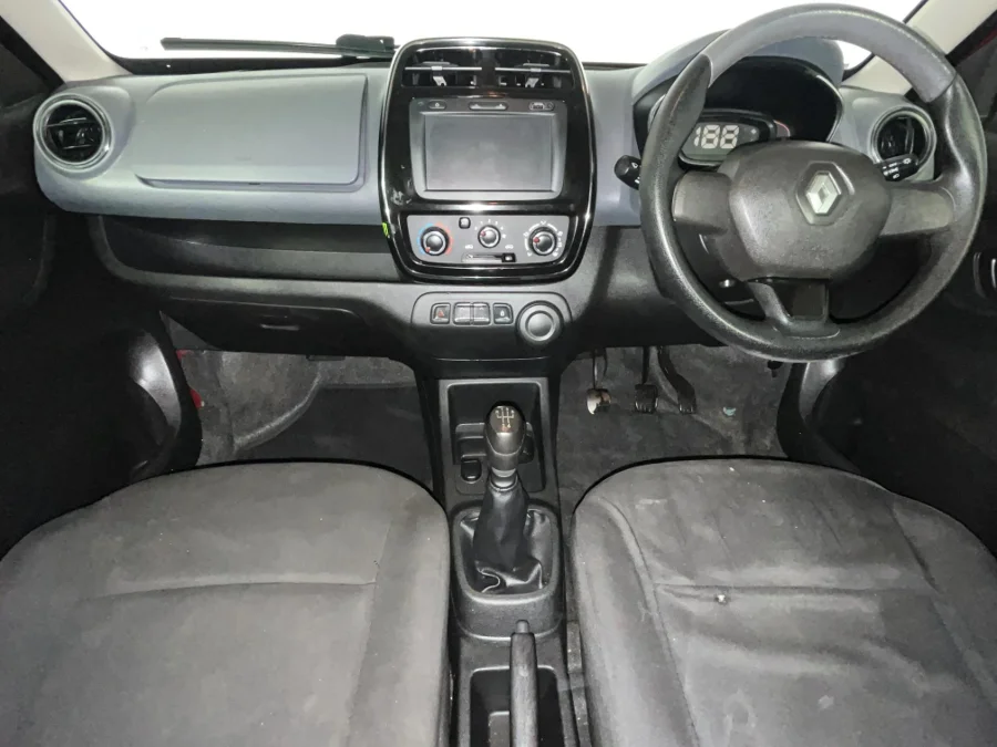 Used 2017 Renault Kwid 1.0 Dynamique - WeBuyCars Durban