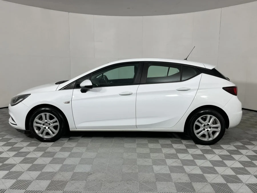 Used 2016 Opel Astra hatch 1.0T - WeBuyCars Gqeberha
