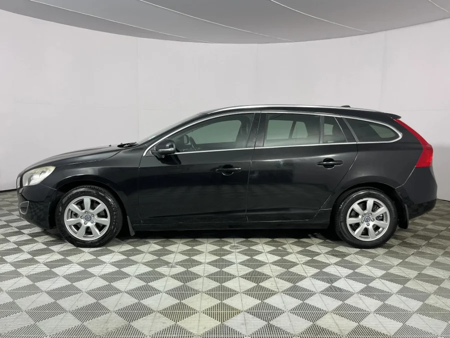 Used 2011 Volvo V60 T3 - WeBuyCars Brackenfell Cape Town