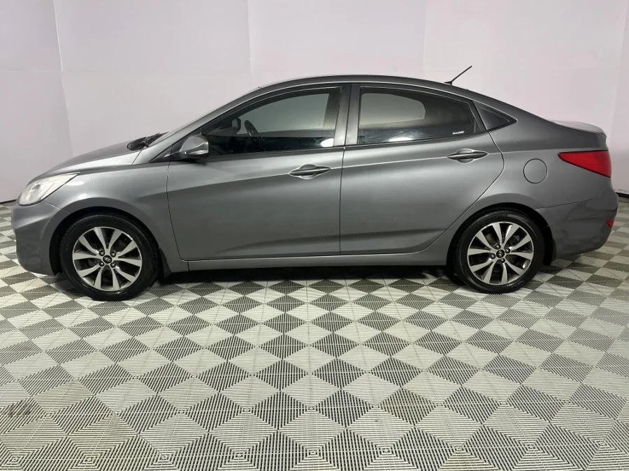 Used 2016 Hyundai Accent sedan 1.6 Glide auto - WeBuyCars Durban