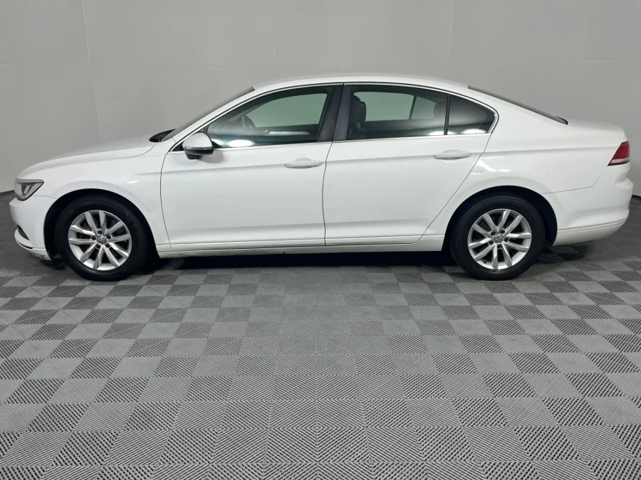 Used 2017 Volkswagen Passat 1.4TSI Luxury - WeBuyCars Montana