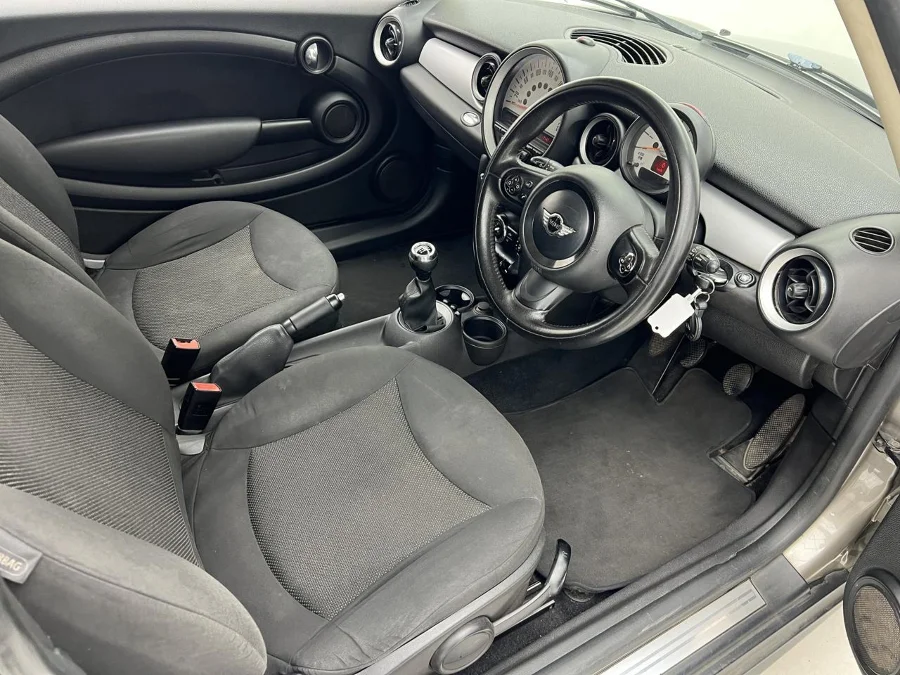 Used 2014 MINI Hatch One - EBK Auto