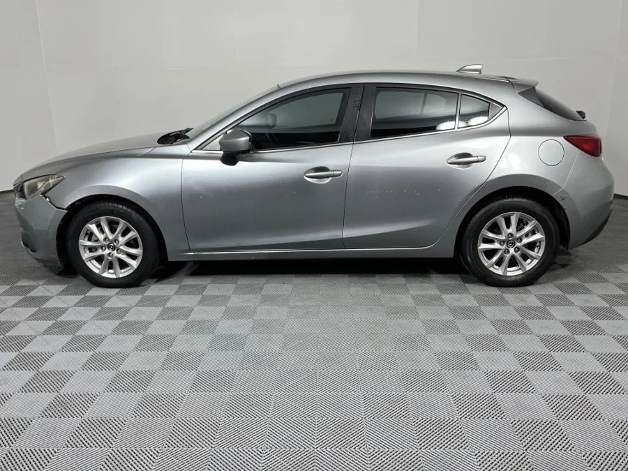 Used 2015 Mazda Mazda3 hatch 1.6 Dynamic auto - WeBuyCars Montana Used 2015 Mazda Mazda3 hatch 1.6 Dynamic auto - WeBuyCars Montana