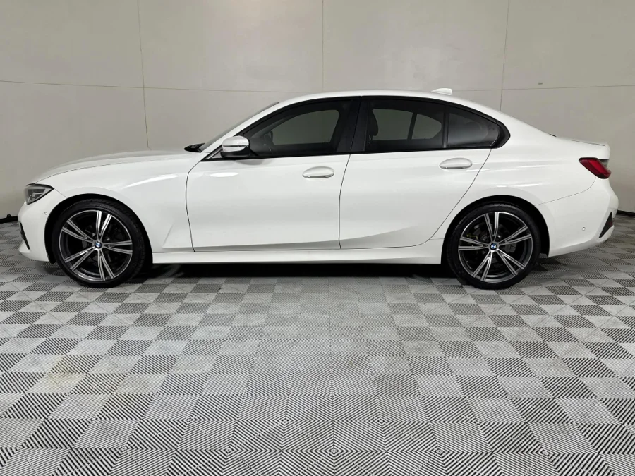 Used 2019 BMW 3 Series 320i - WeBuyCars Midstream Used 2019 BMW 3 Series 320i - WeBuyCars Midstream
