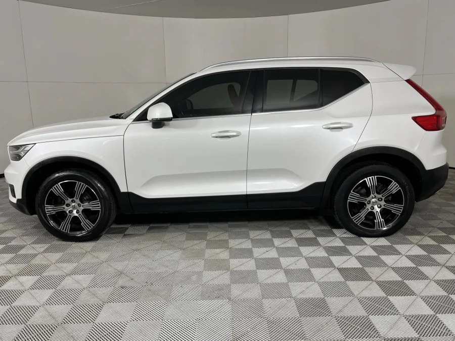 Used 2020 Volvo XC40 T3 Momentum - WeBuycars East London
