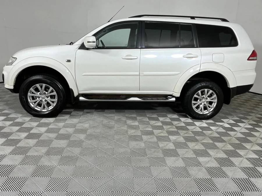 Used 2014 Mitsubishi Pajero Sport 2.5DI-D 4x4 Shogun auto - WeBuyCars JHB South