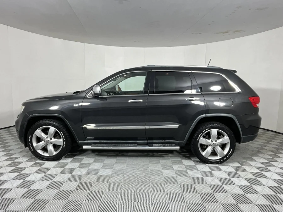 Used 2011 Jeep Grand Cherokee 3.6L Overland - WeBuyCars Gqeberha