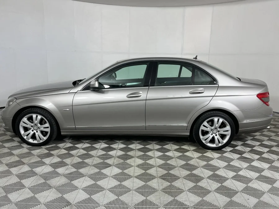 Used 2009 Mercedes-Benz C-Class C320CDI Avantgarde - WeBuyCars George