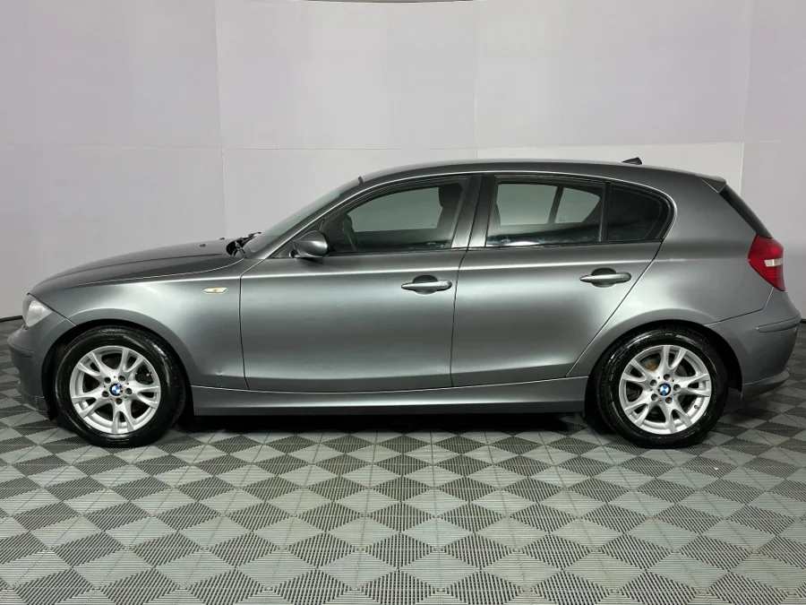 Used 2009 BMW 1 Series 120i 5-door - WeBuyCars Rustenburg