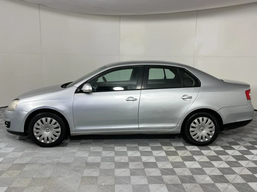 Used 2009 Volkswagen Jetta 1.6 Trendline - WeBuyCars Mbombela
