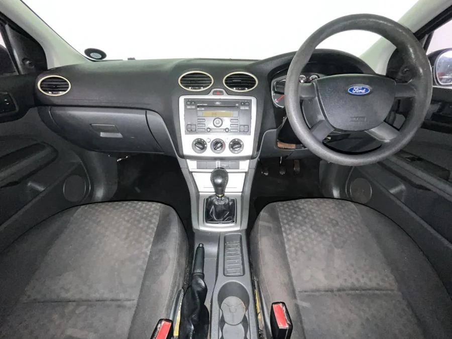 Used 2007 Ford Focus 1.6 4-door Ambiente - WeBuyCars Durban Used 2007 Ford Focus 1.6 4-door Ambiente - WeBuyCars Durban
