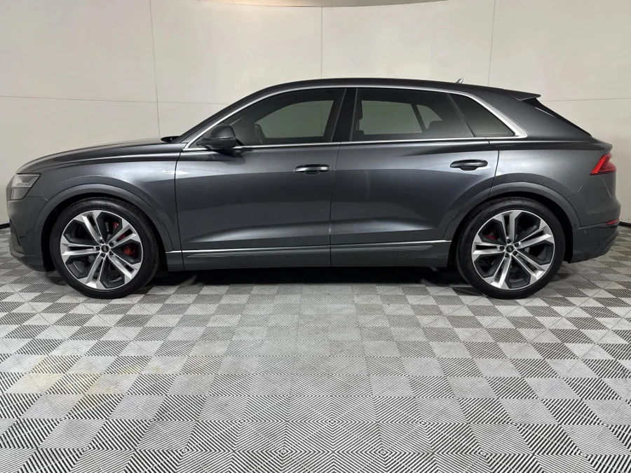Used 2023 Audi Q8 55TFSI quattro - WeBuyCars Midstream