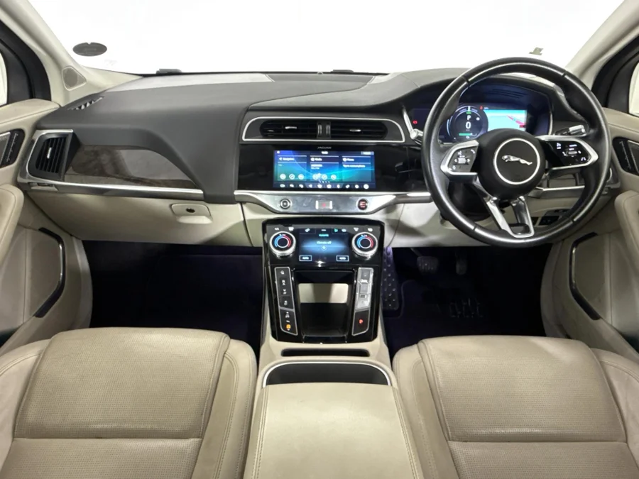 Used 2019 Jaguar I-Pace EV400 AWD SE - WeBuyCars Midstream