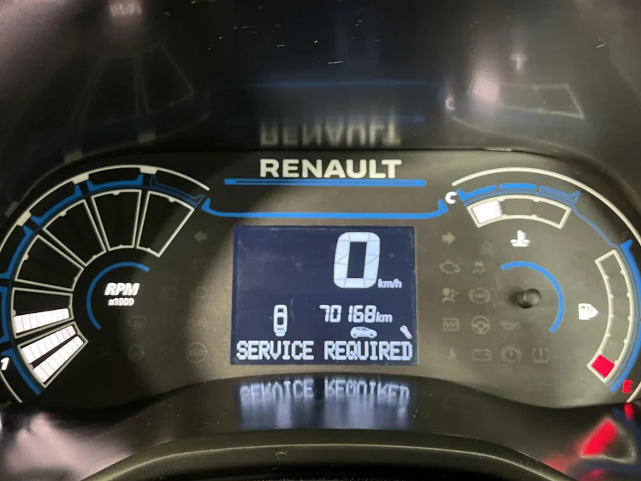 Used 2021 Renault Triber 1.0 Dynamique - WeBuyCars The Dome