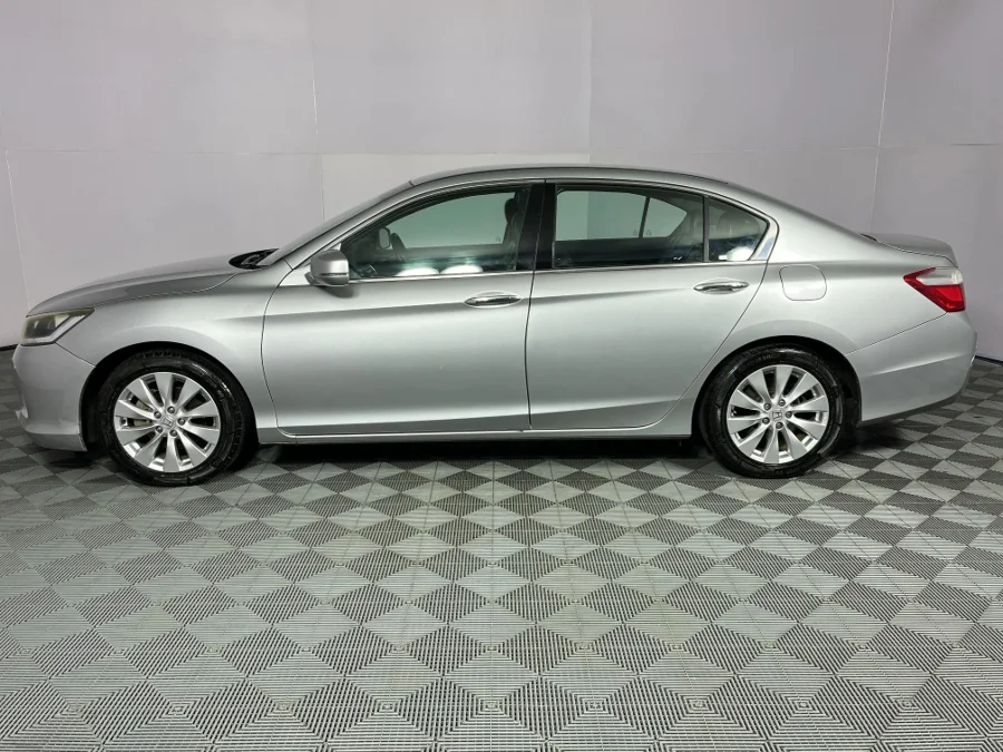 Used 2016 Honda Accord 2.0 Elegance - WeBuyCars Rustenburg