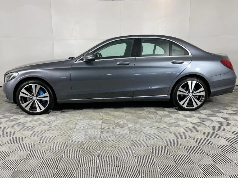 Used 2016 Mercedes-Benz C-Class C350e Avantgarde - WeBuyCars The Dome
