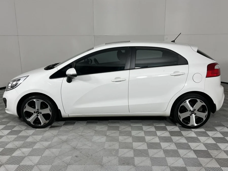 Used 2013 Kia Rio hatch 1.4 Tec - WeBuycars East London