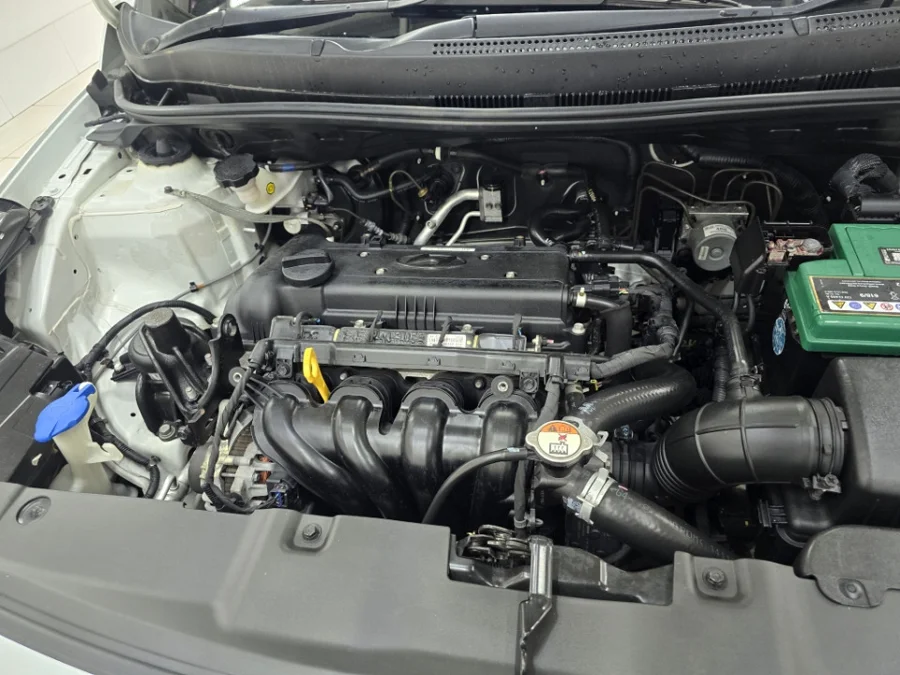 Used 2015 Hyundai Accent sedan 1.6 Motion - Kilokor Motors