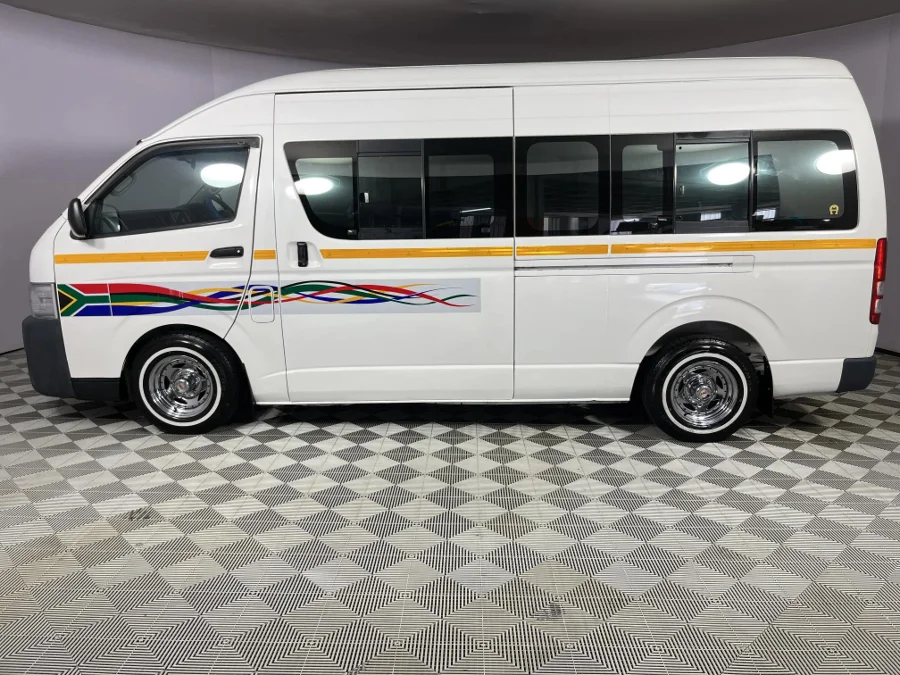 Used 2023 Toyota Quantum 2.5D-4D Ses-fikile - WeBuyCars JHB South