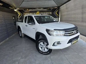 Used 2017 Toyota Hilux 2.4GD-6 Xtra cab SRX