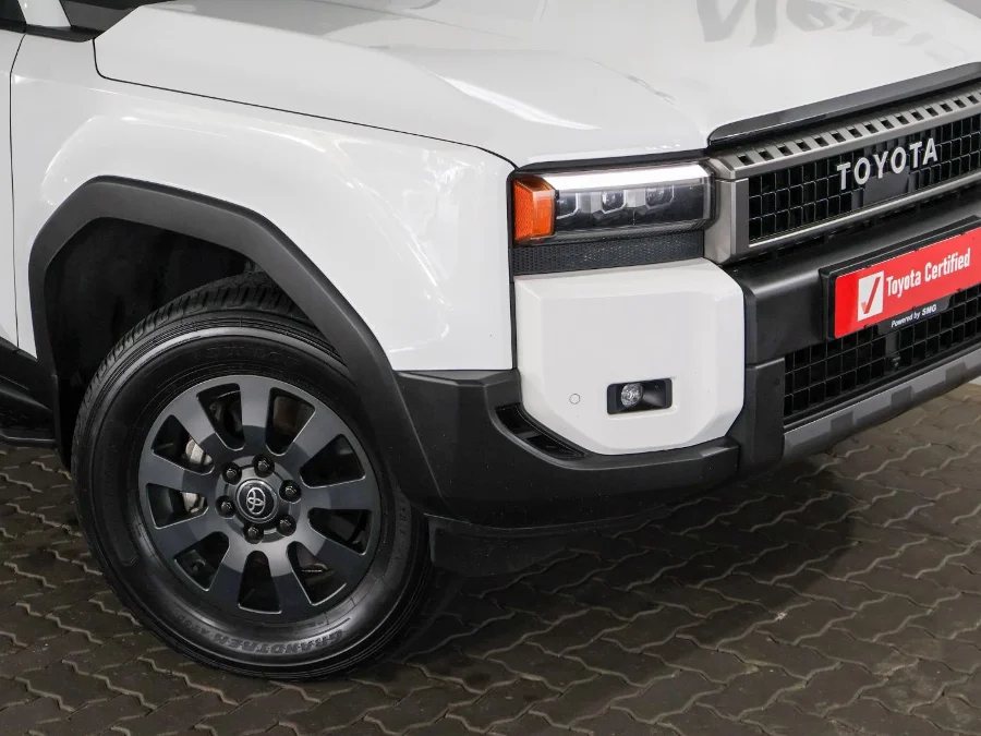 Used 2025 Toyota Land Cruiser Prado 2.8GD VX-R - SMG Toyota Cresta