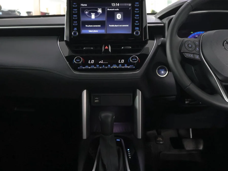 Used 2024 Toyota Corolla Cross 1.8 Hybrid XR - SMG Toyota Cresta