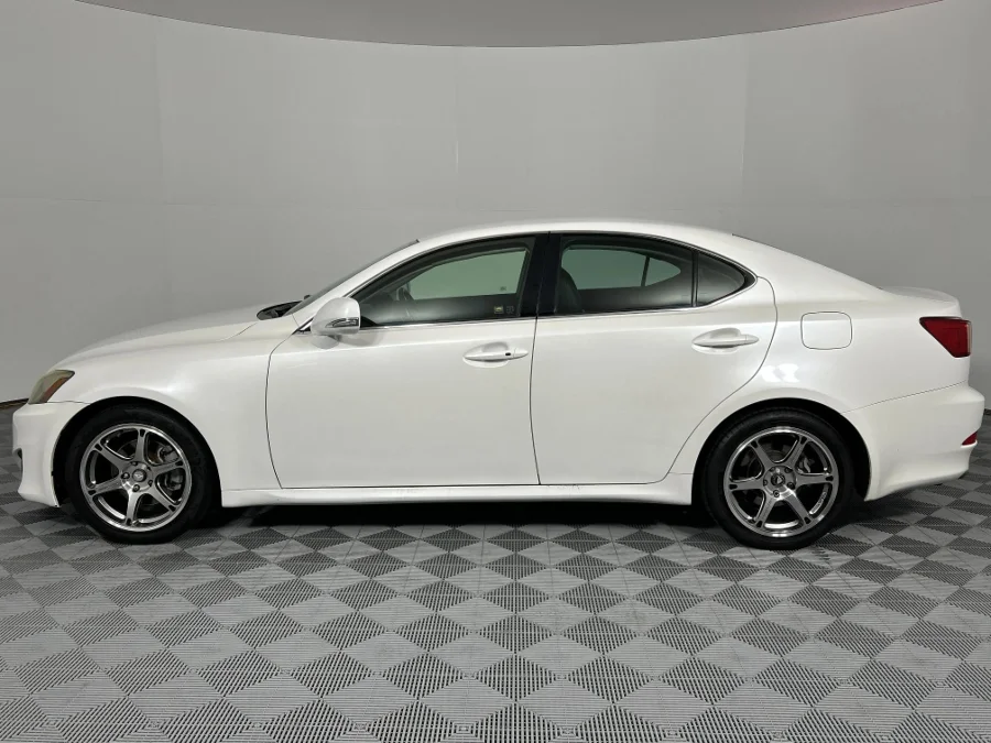 Used 2010 Lexus IS 250 S - WeBuyCars Richmond