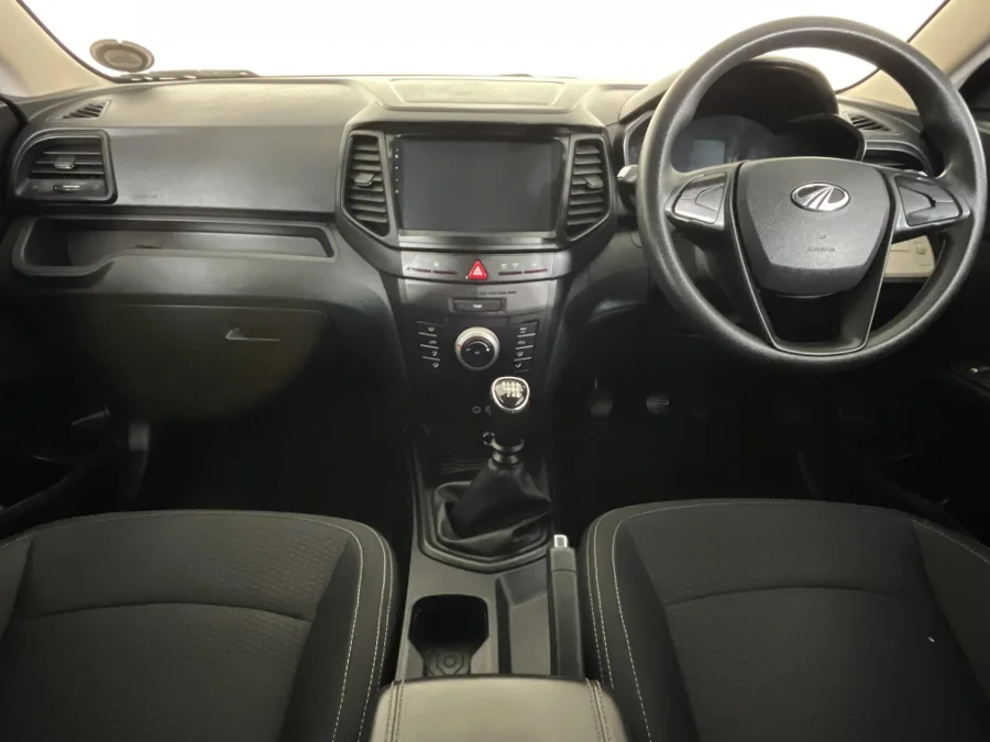 Used 2022 Mahindra XUV300 1.2T W4 SE - WeBuyCars Gqeberha