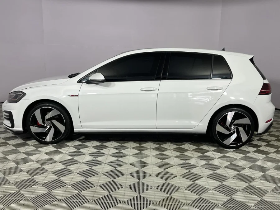Used 2017 Volkswagen Golf GTI - WeBuyCars Durban