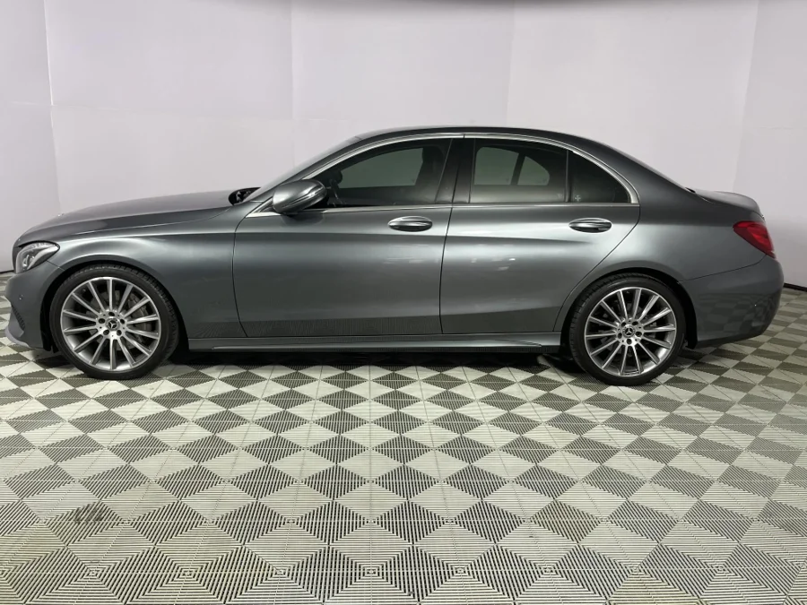 Used 2017 Mercedes-Benz C-Class C250 AMG Line - WeBuyCars The Dome