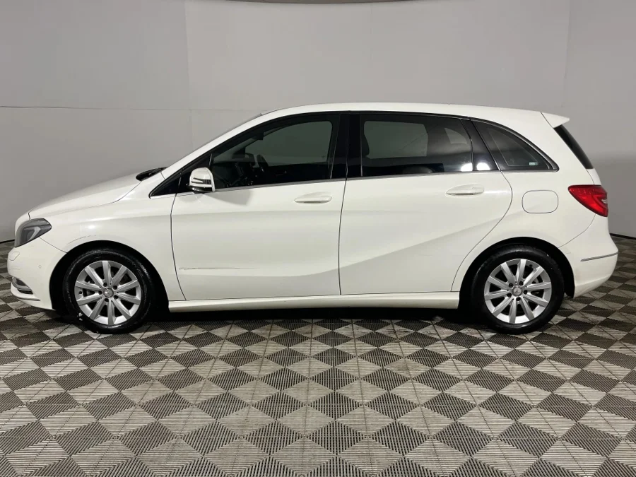 Used 2014 Mercedes-Benz B-Class B180CDI auto - WeBuyCars Midstream