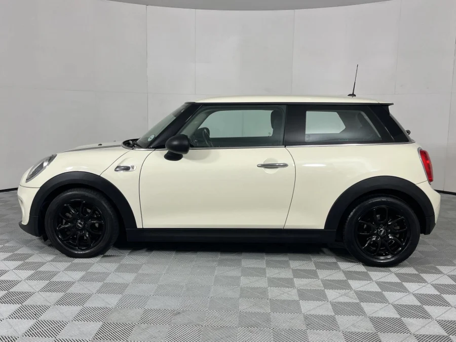 Used 2018 MINI Hatch One Hatch 3-door - WeBuyCars Gqeberha