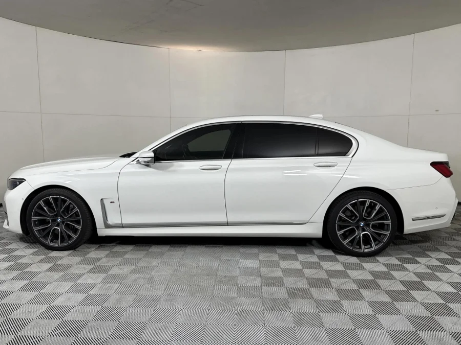 Used 2022 BMW 7 Series 750Li xDrive M Sport - WeBuyCars Midstream