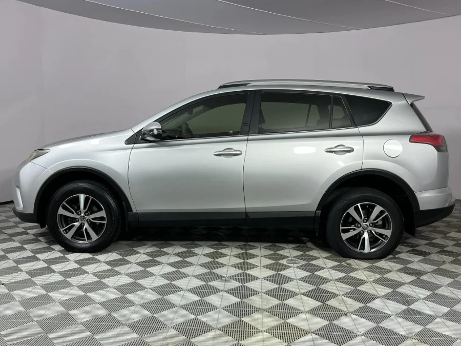 Used 2016 Toyota RAV4 2.0 GX - WeBuyCars The Dome