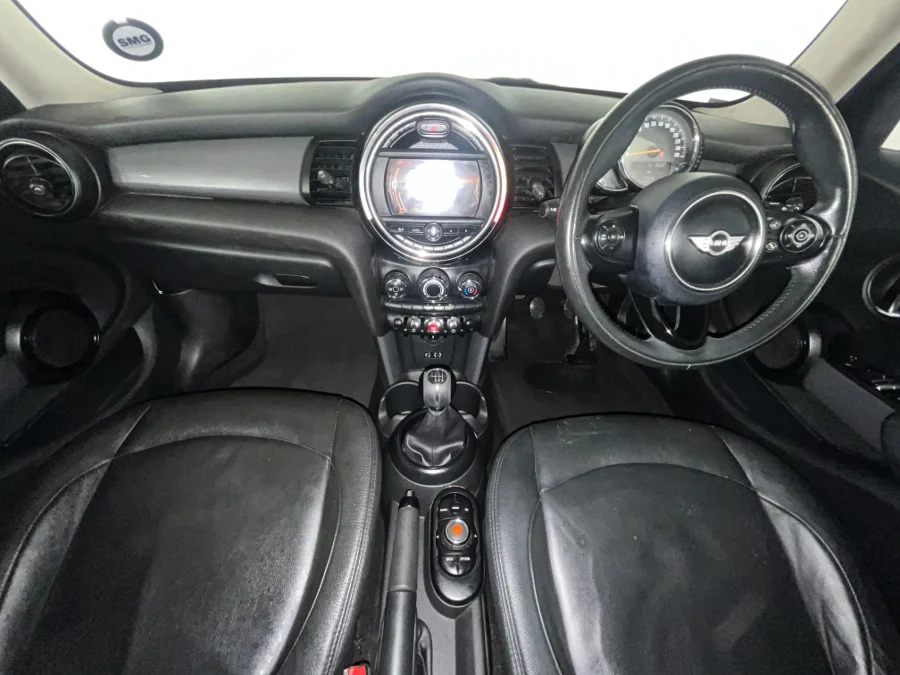 Used 2015 MINI Hatch Cooper Hatch 3-door Seven 7 - WeBuyCars Montana