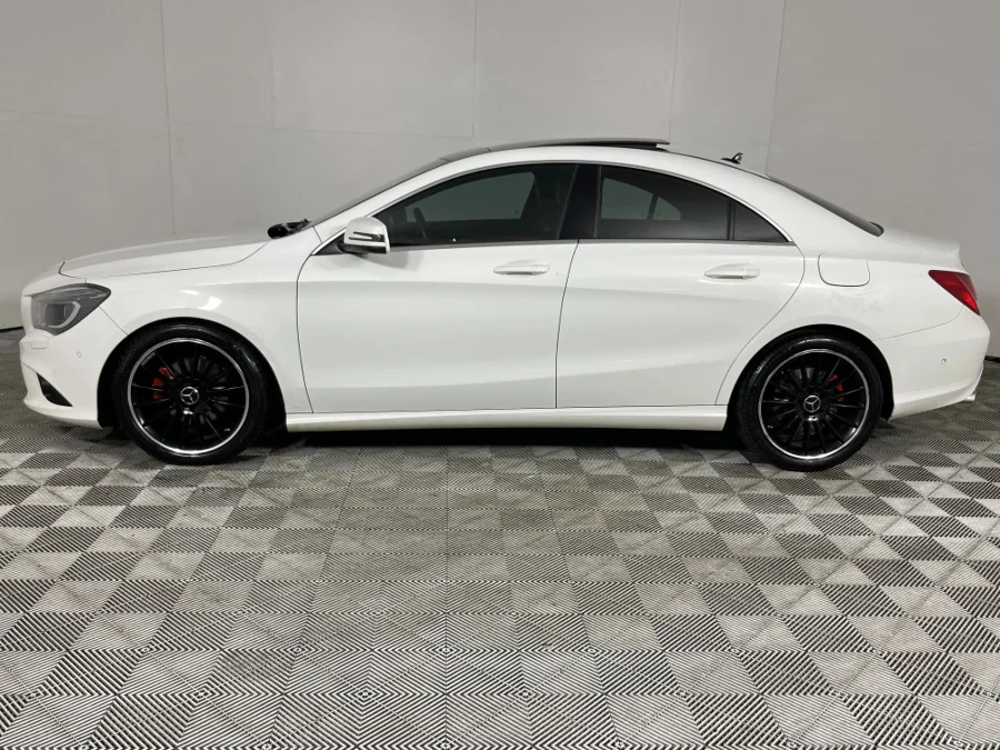 Used 2015 Mercedes-Benz CLA 220d - WeBuyCars The Dome