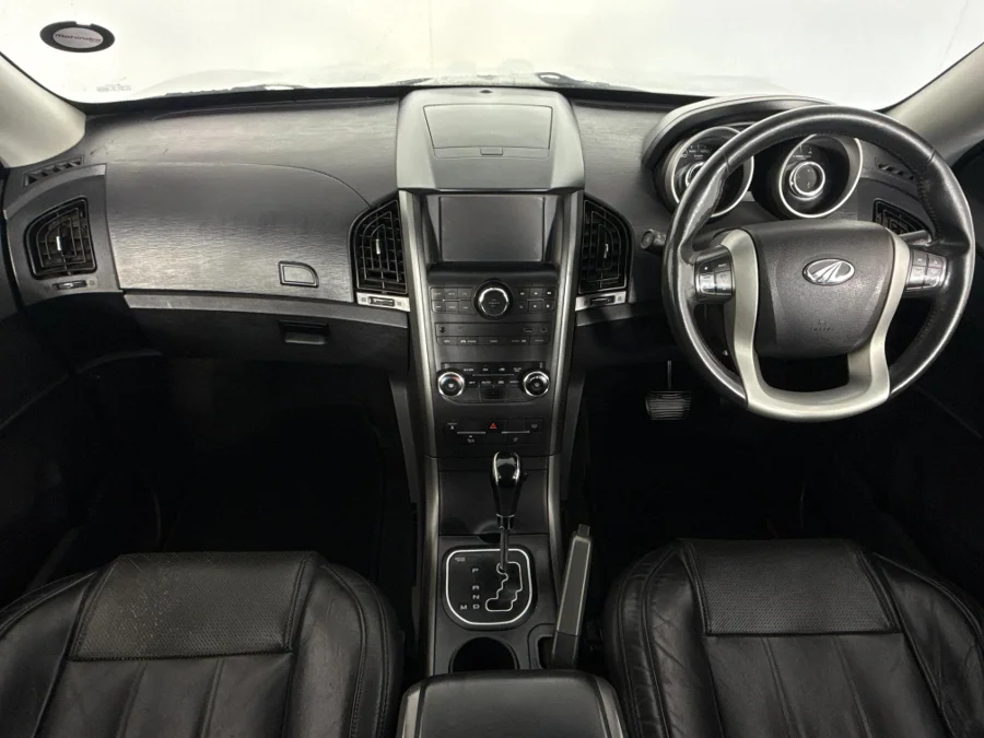 Used 2017 Mahindra XUV500 2.2CRDe W8 auto - WeBuyCars Vereeniging