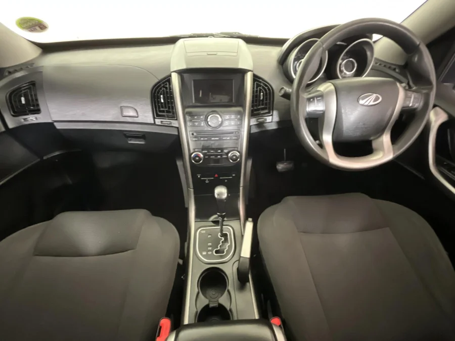 Used 2019 Mahindra XUV500 2.2CRDe W6 - WeBuyCars JHB South