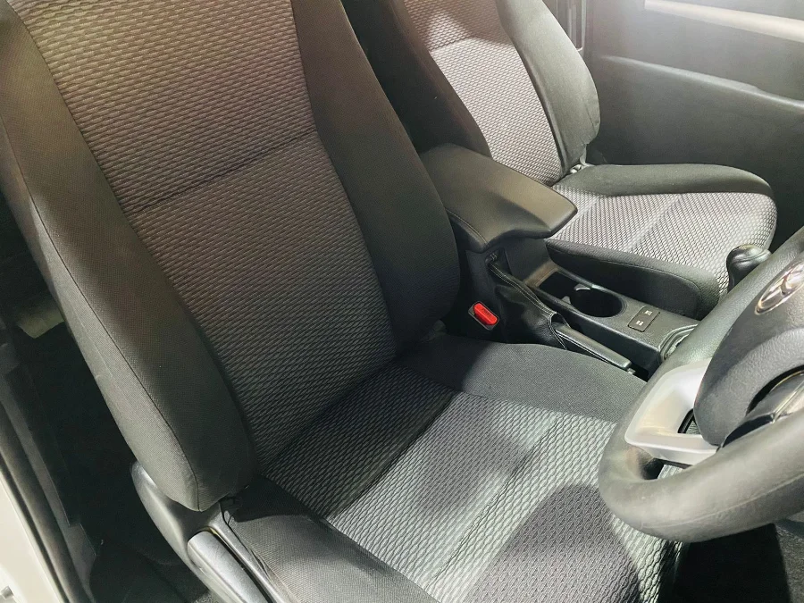 Used 2019 Toyota Hilux 2.4GD-6 Xtra cab SRX - Sollys Car Sales Used 2019 Toyota Hilux 2.4GD-6 Xtra cab SRX - Sollys Car Sales