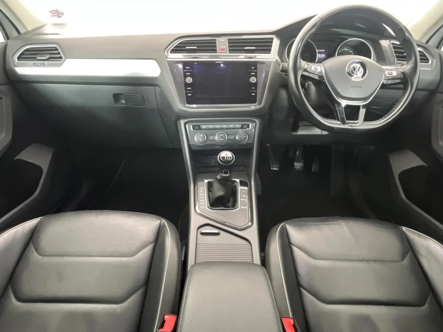 Used 2017 Volkswagen Tiguan 1.4TSI Comfortline R-Line - WeBuyCars The Dome