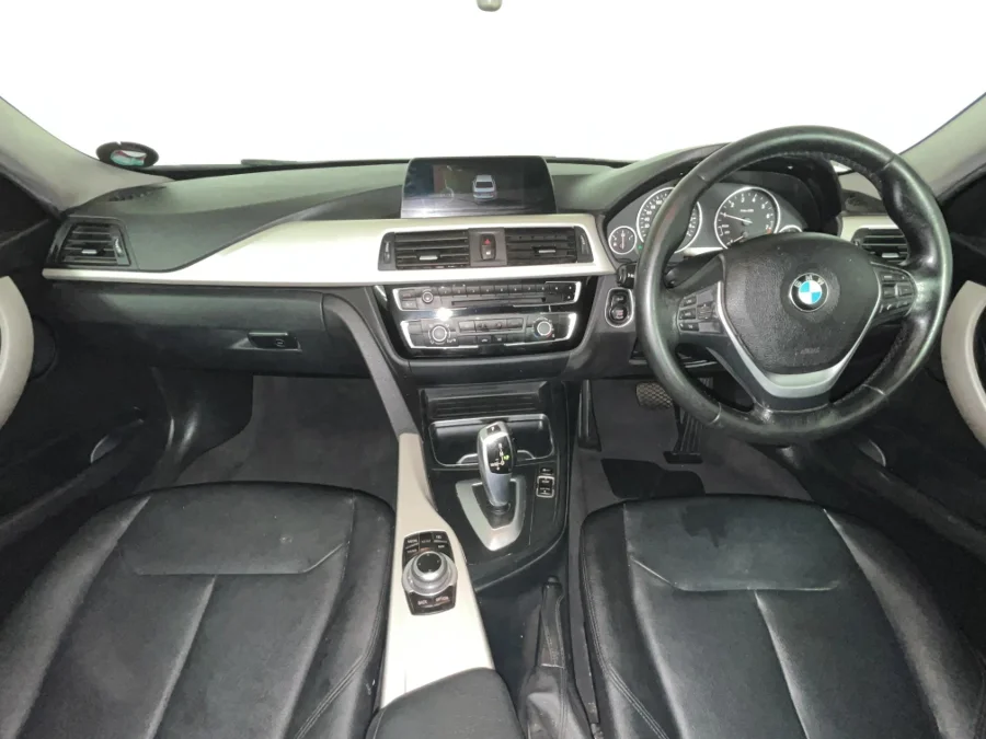 Used 2017 BMW 3 Series 318i auto - WeBuyCars Germiston Used 2017 BMW 3 Series 318i auto - WeBuyCars Germiston