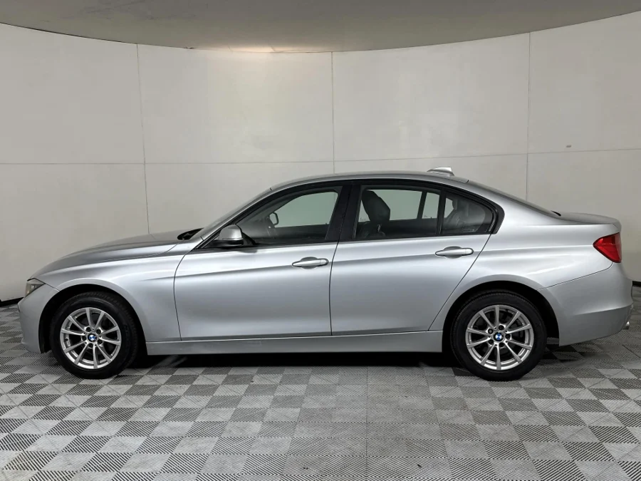 Used 2015 BMW 3 Series 320i sports-auto - WeBuyCars Midstream