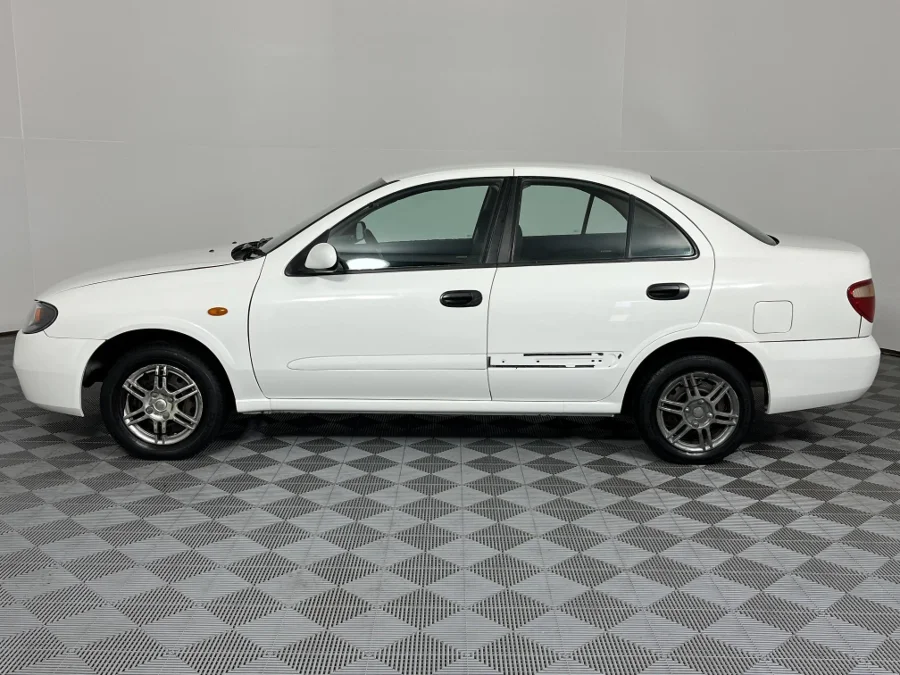 Used 2004 Nissan Almera 1.6 Luxury - WeBuyCars Montana