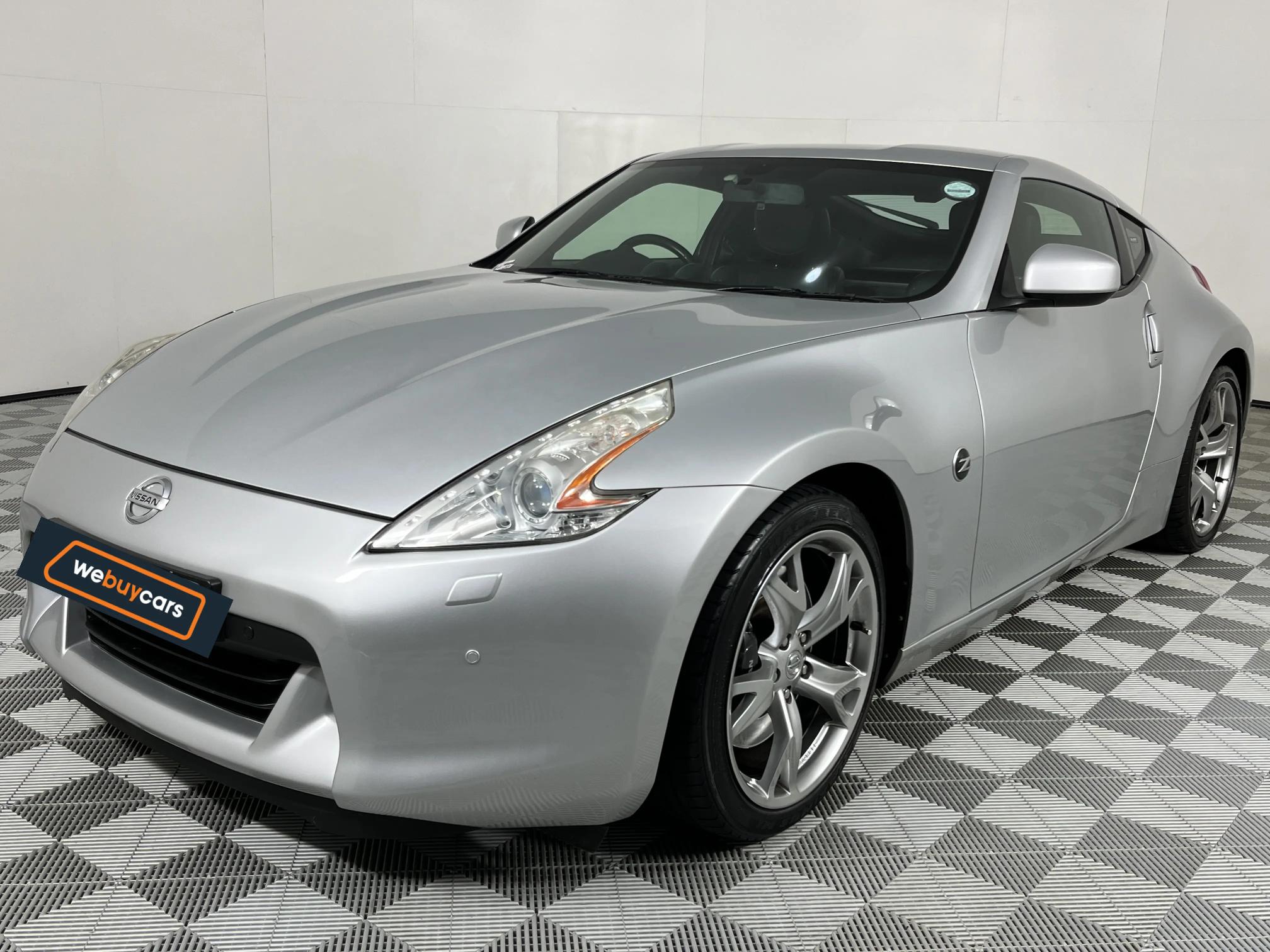 Used 2009 Nissan 370Z coupe auto