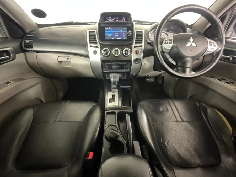 Used 2014 Mitsubishi Pajero Sport 2.5DI-D auto - WeBuyCars Riverhorse