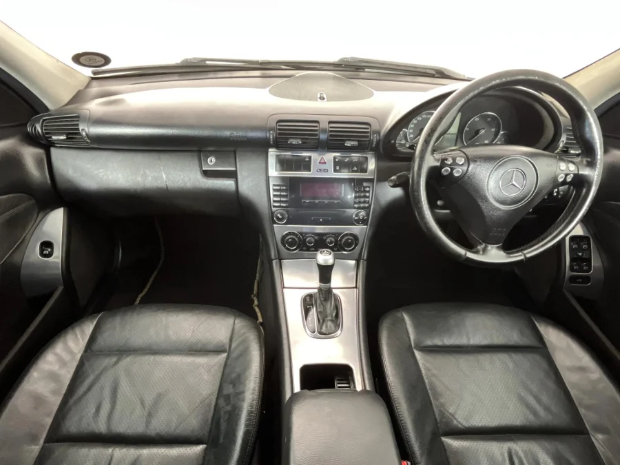 Used 2004 Mercedes-Benz C-Class C220CDI Avantgarde Touchshift - WeBuyCars Mbombela