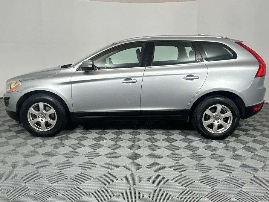 Used 2010 Volvo XC60 2.4D Geartronic - WeBuyCars Richmond